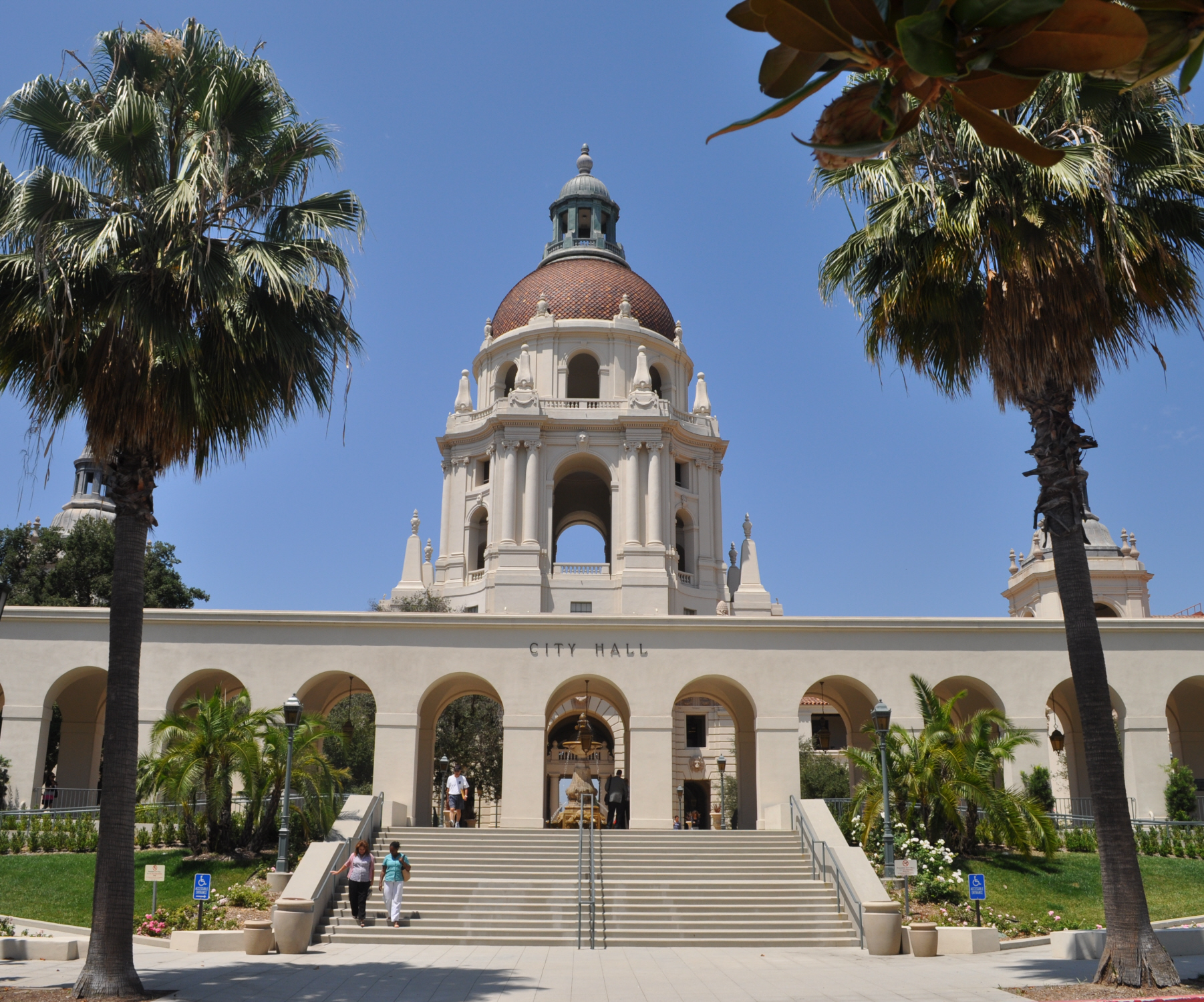 Pasadena City Hall photo