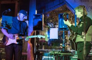 Gerry Rothschild guitarist