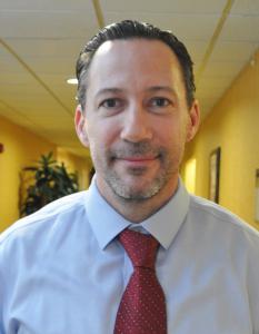 Dr. Derek Jacoby with Healthy Living Medical
