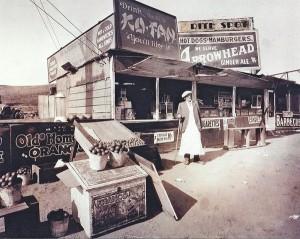 Home of the Cheeseburger in Pasadena